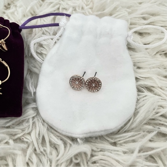 3/$25 Earring bundle - Picture 2 of 3